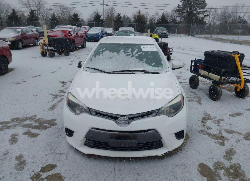 Photo 11 of 2016 Toyota Corolla LE (VIN 2T1BURHEXGC561940)