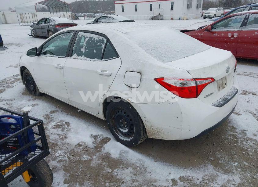 Photo 3 of 2016 Toyota Corolla LE (VIN 2T1BURHEXGC561940)