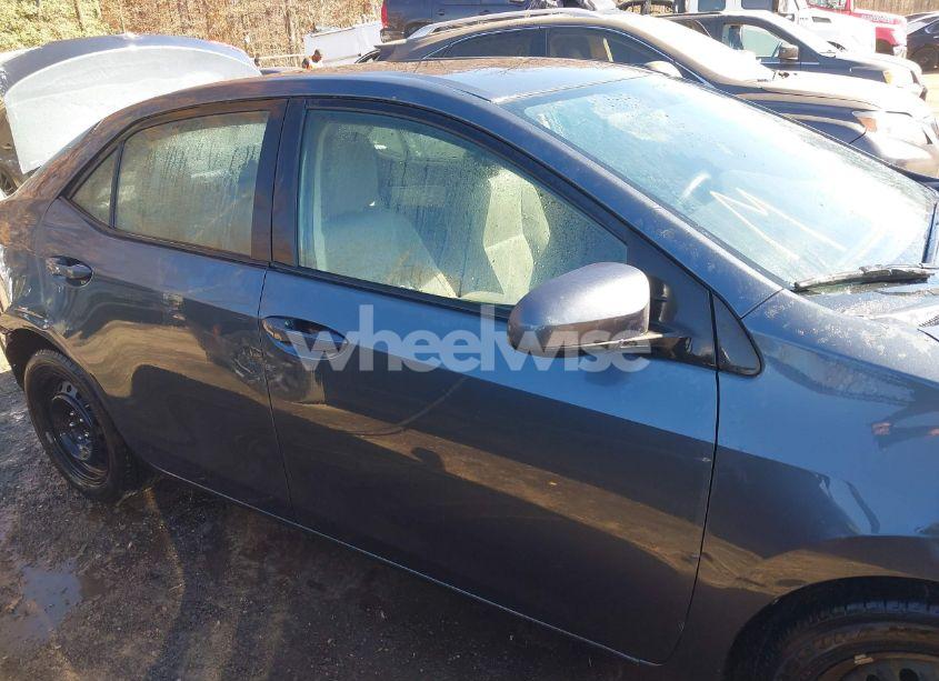 Photo 13 of 2016 Toyota Corolla LE (VIN 2T1BURHEXGC565857)