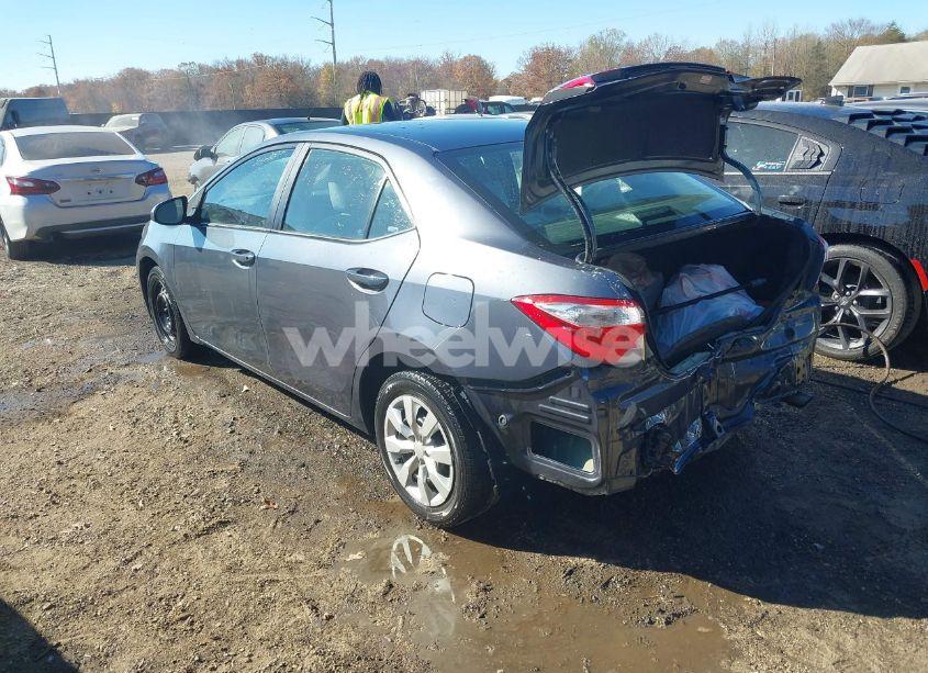 Photo 3 of 2016 Toyota Corolla LE (VIN 2T1BURHEXGC565857)