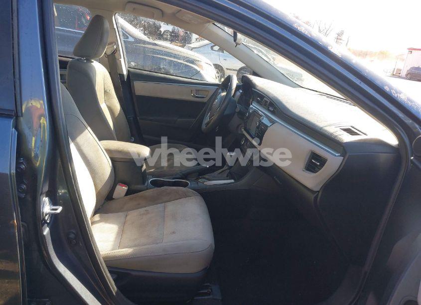 Photo 5 of 2016 Toyota Corolla LE (VIN 2T1BURHEXGC565857)