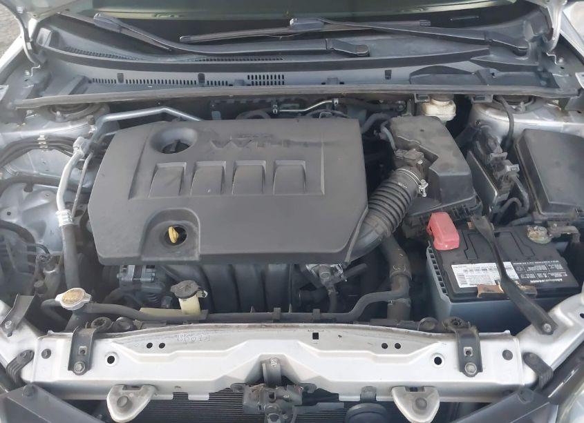 Photo 10 of 2016 Toyota Corolla LE (VIN 2T1BURHEXGC605967)