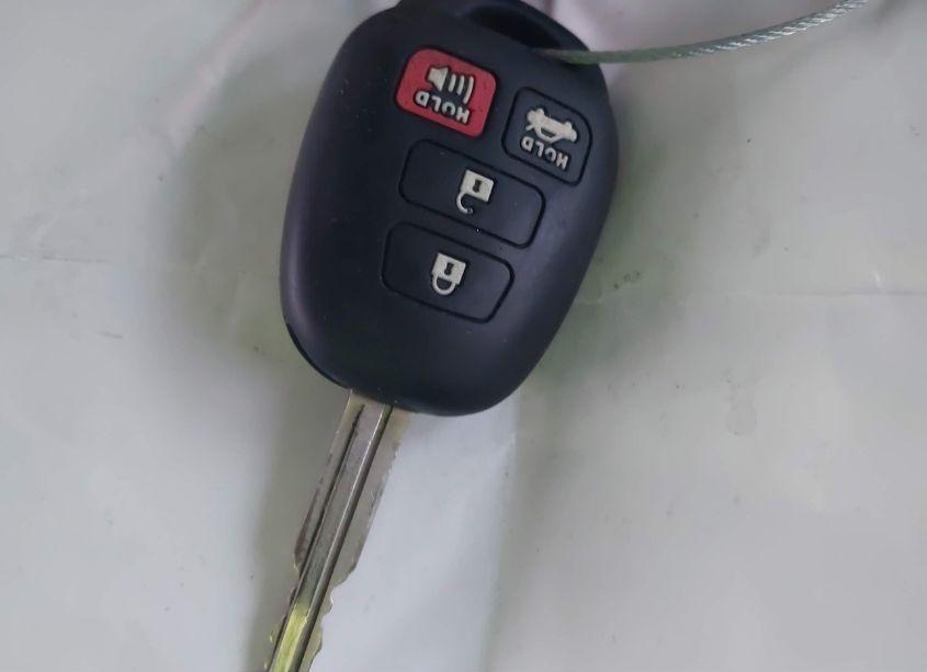 Photo 11 of 2016 Toyota Corolla LE (VIN 2T1BURHEXGC605967)