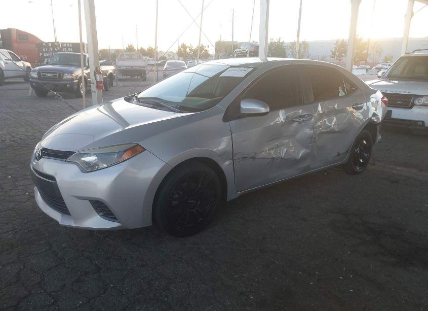 Photo 2 of 2016 Toyota Corolla LE (VIN 2T1BURHEXGC605967)