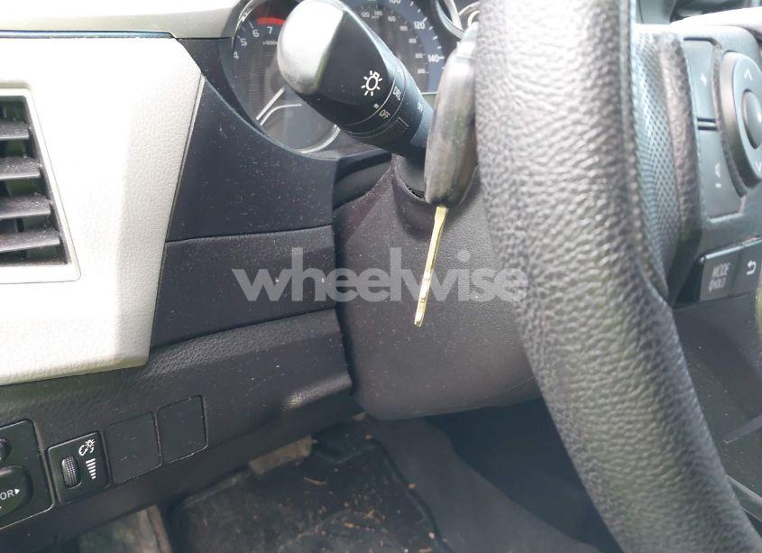 Photo 11 of 2016 Toyota Corolla LE PLUS (VIN 2T1BURHEXGC608495)