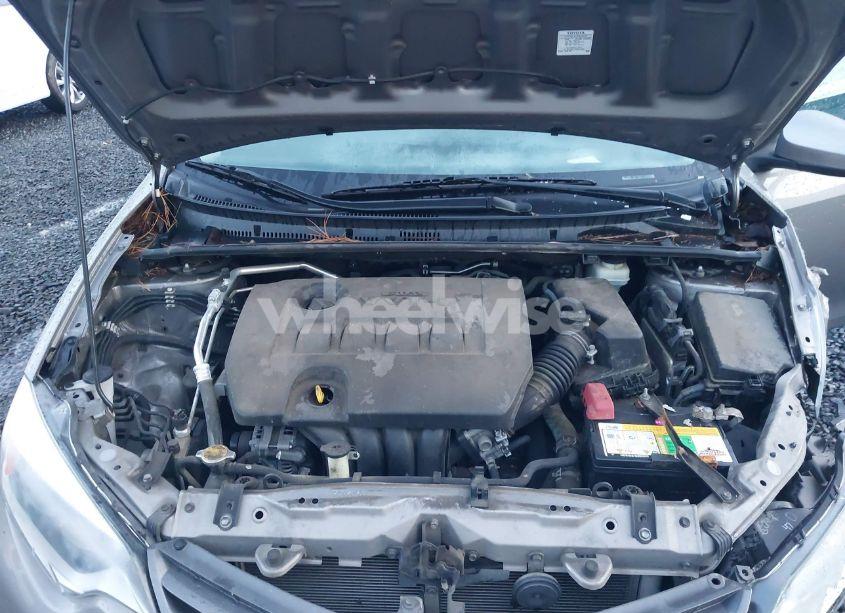 Photo 10 of 2016 Toyota Corolla LE (VIN 2T1BURHEXGC647992)