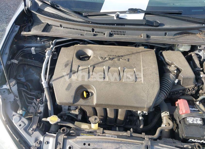 Photo 10 of 2016 Toyota Corolla LE (VIN 2T1BURHEXGC701811)