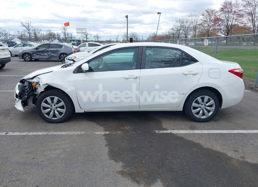 Photo 14 of 2016 Toyota Corolla LE (VIN 2T1BURHEXGC711559)