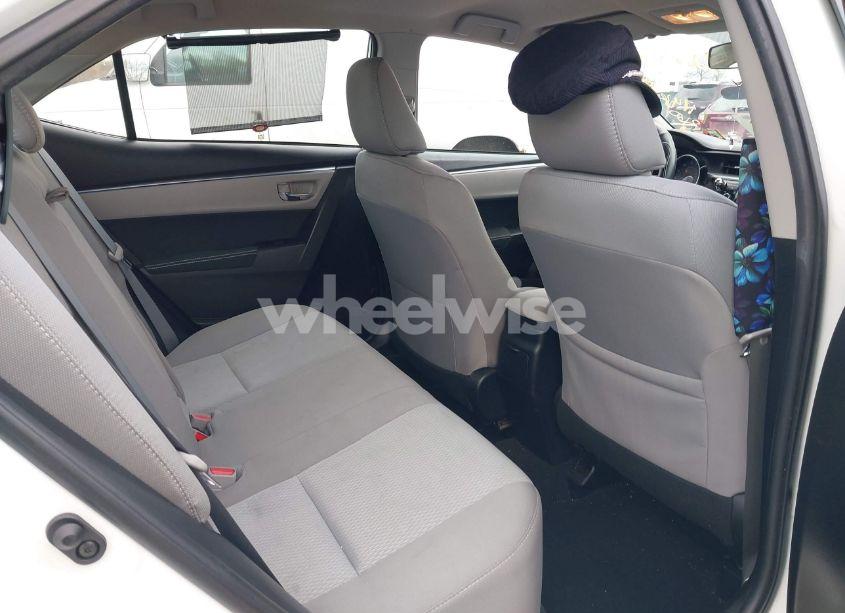 Photo 8 of 2016 Toyota Corolla LE (VIN 2T1BURHEXGC711559)