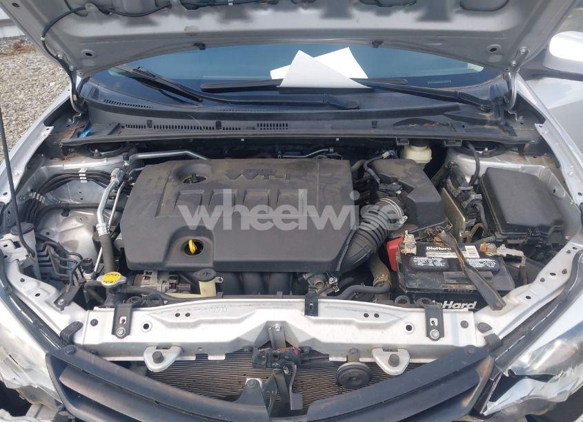 Photo 10 of 2016 Toyota Corolla L (VIN 2T1BURHEXGC715823)