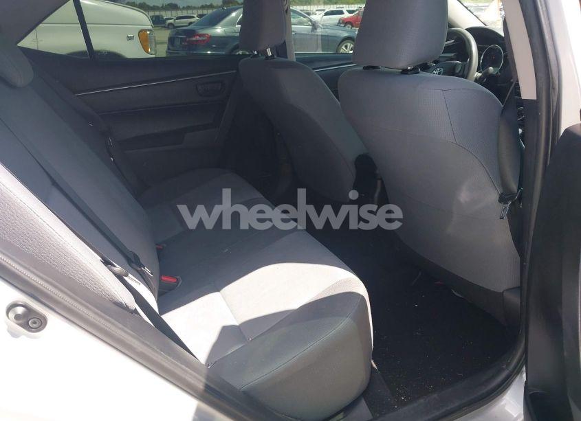 Photo 8 of 2016 Toyota Corolla L (VIN 2T1BURHEXGC715823)