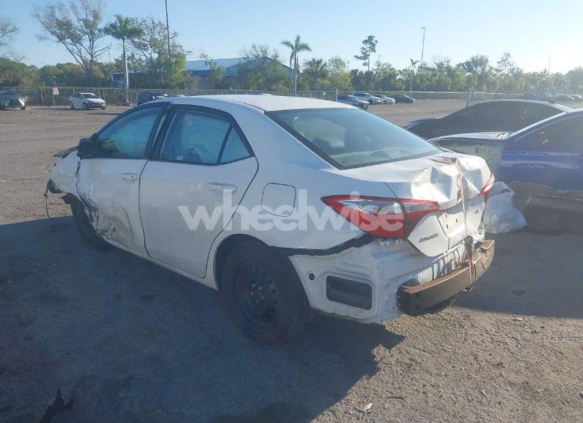 Photo 3 of 2016 Toyota Corolla LE (VIN 2T1BURHEXGC716373)