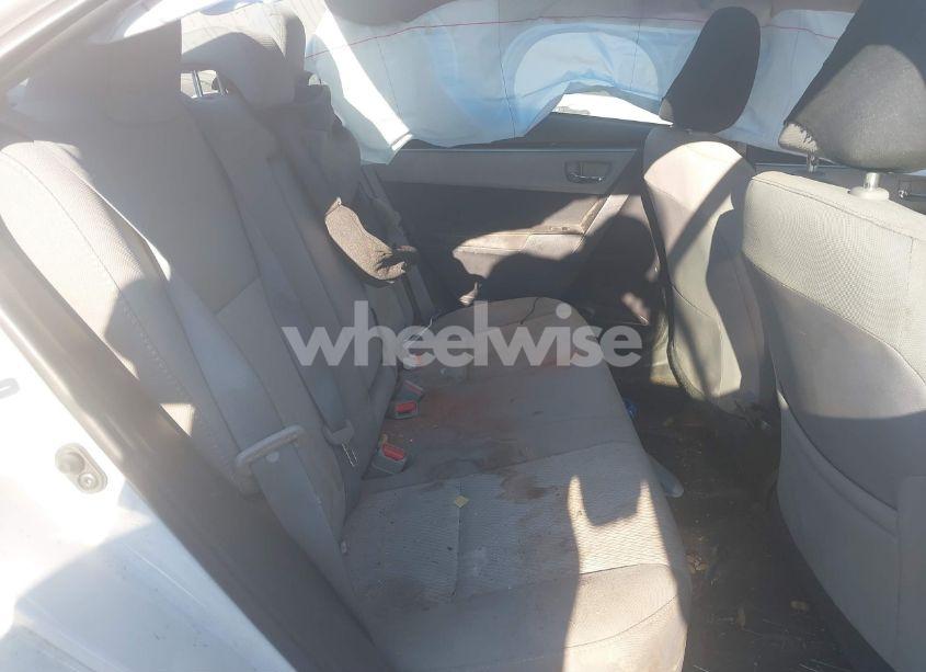 Photo 8 of 2016 Toyota Corolla LE (VIN 2T1BURHEXGC716373)