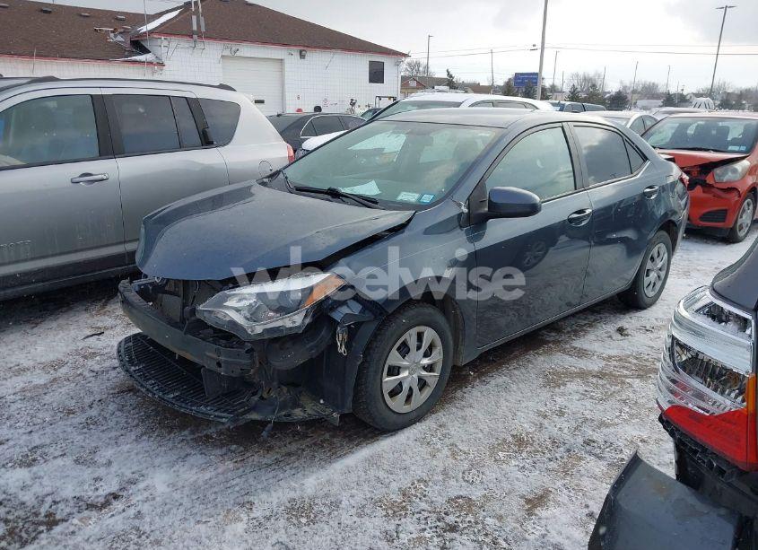 Photo 2 of 2016 Toyota Corolla L (VIN 2T1BURHEXGC723601)