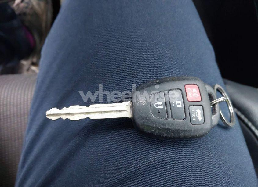 Photo 11 of 2016 Toyota Corolla S PLUS (VIN 2T1BURHEXGC729432)