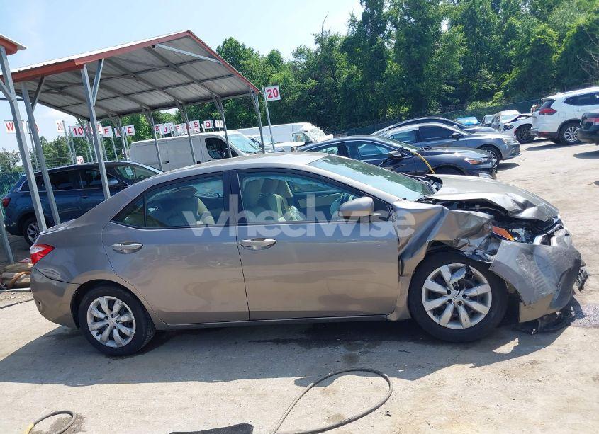 Photo 13 of 2016 Toyota Corolla LE (VIN 2T1BURHEXGC736106)