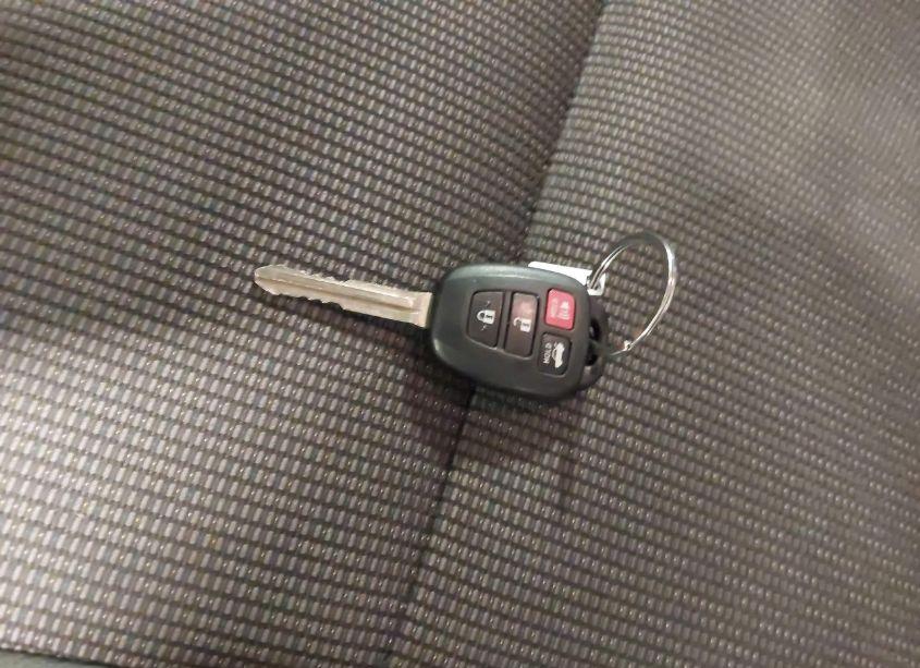 Photo 11 of 2016 Toyota Corolla S PLUS (VIN 2T1BURHEXGC744206)