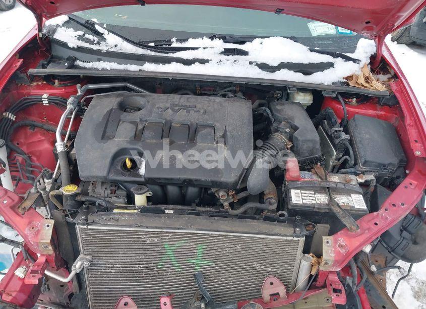 Photo 10 of 2017 Toyota Corolla L/LE/XLE/SE/XSE (VIN 2T1BURHEXHC751464)