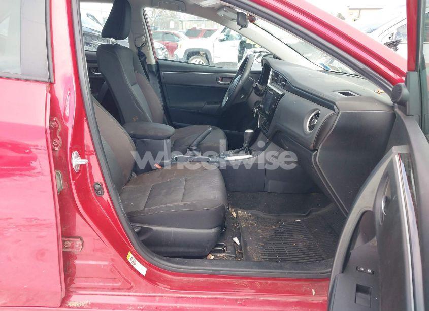 Photo 5 of 2017 Toyota Corolla L/LE/XLE/SE/XSE (VIN 2T1BURHEXHC751464)