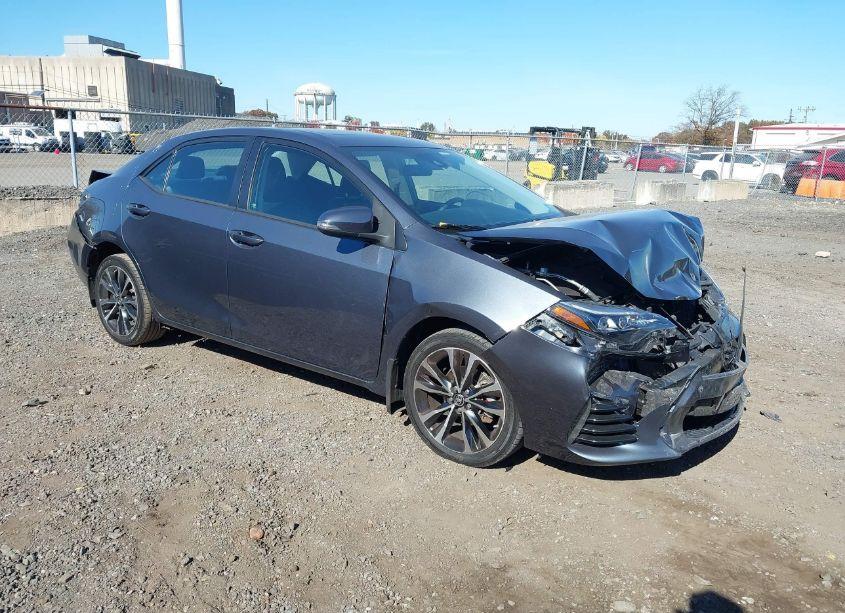 2017 Toyota Corolla XSE (VIN 2T1BURHEXHC756860) main photo