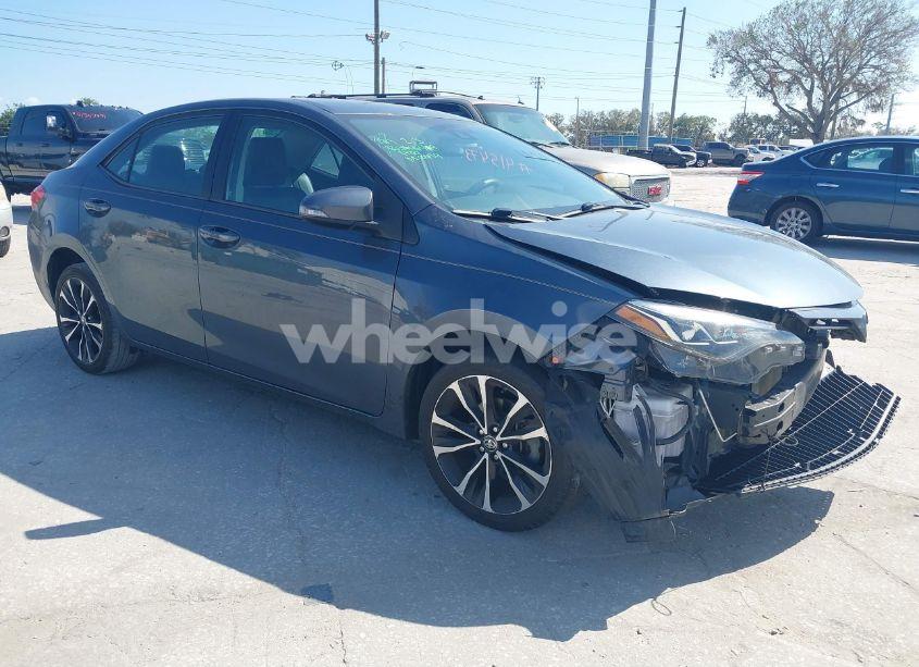 2017 Toyota Corolla SE (VIN 2T1BURHEXHC762514) main photo