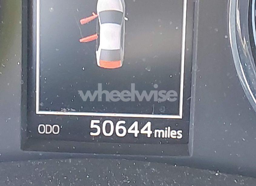 Photo 16 of 2017 Toyota Corolla SE (VIN 2T1BURHEXHC762514)