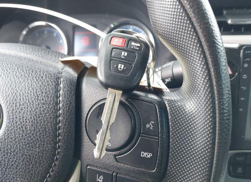 Photo 11 of 2017 Toyota Corolla LE (VIN 2T1BURHEXHC777742)