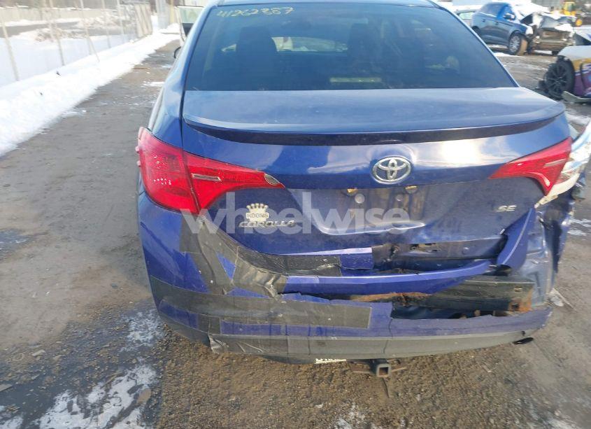 Photo 6 of 2017 Toyota Corolla SE (VIN 2T1BURHEXHC786599)