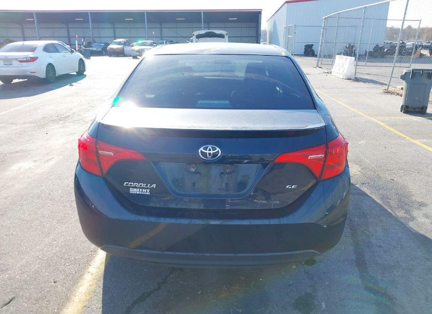 Photo 16 of 2017 Toyota Corolla SE (VIN 2T1BURHEXHC797540)