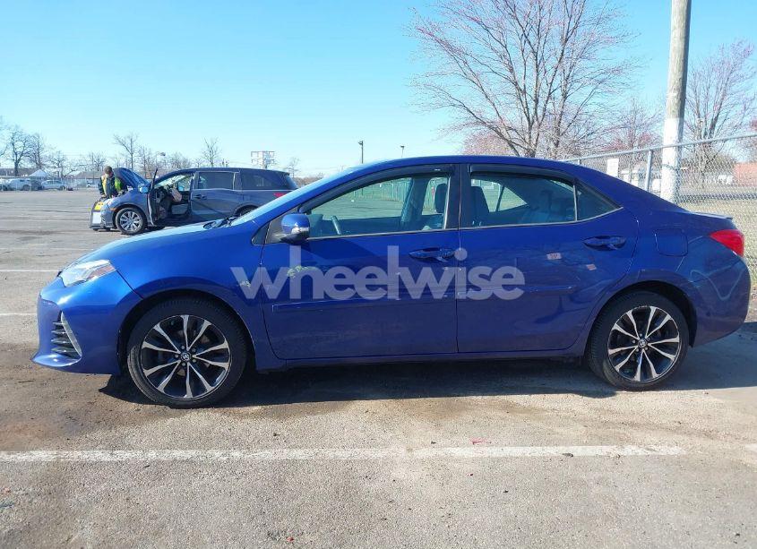 Photo 17 of 2017 Toyota Corolla SE (VIN 2T1BURHEXHC817379)