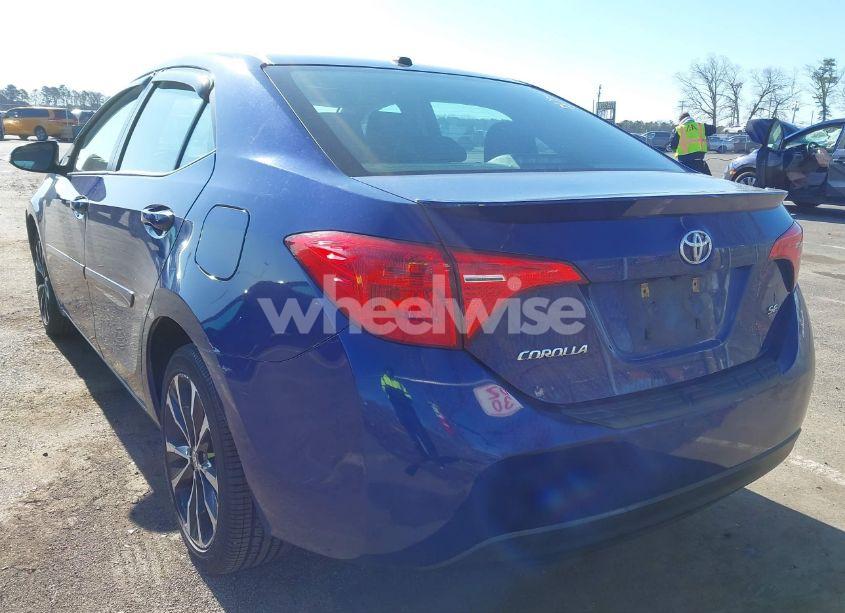 Photo 3 of 2017 Toyota Corolla SE (VIN 2T1BURHEXHC817379)