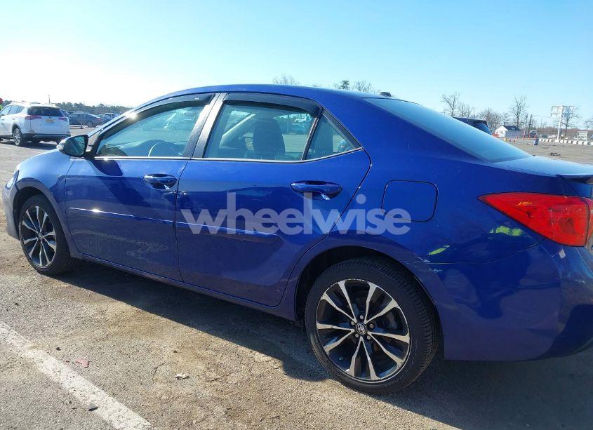 Photo 6 of 2017 Toyota Corolla SE (VIN 2T1BURHEXHC817379)