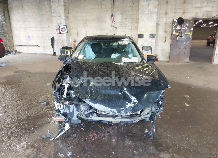 Photo 13 of 2017 Toyota Corolla LE (VIN 2T1BURHEXHC825255)