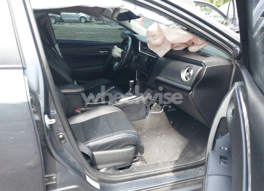 Photo 5 of 2017 Toyota Corolla XSE (VIN 2T1BURHEXHC826454)