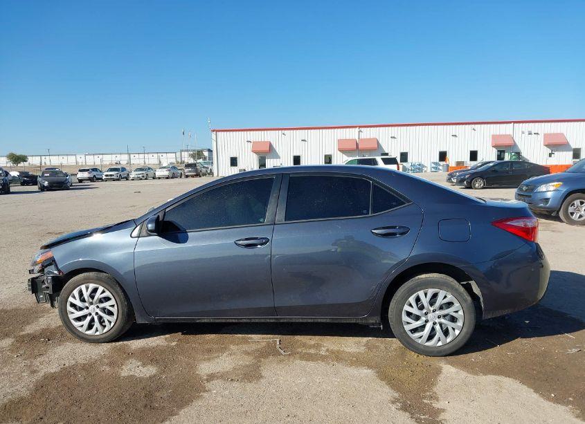 Photo 15 of 2017 Toyota Corolla LE (VIN 2T1BURHEXHC829662)