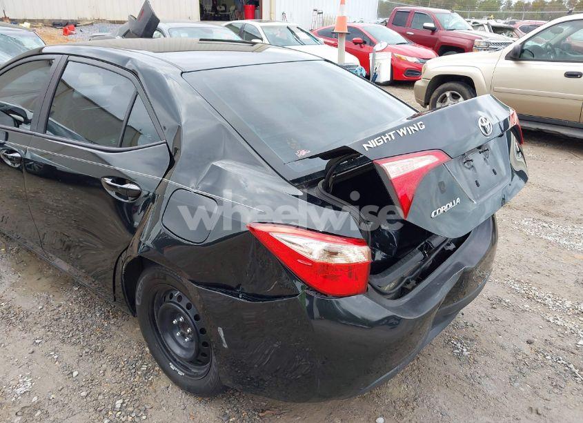 Photo 6 of 2017 Toyota Corolla LE (VIN 2T1BURHEXHC835347)