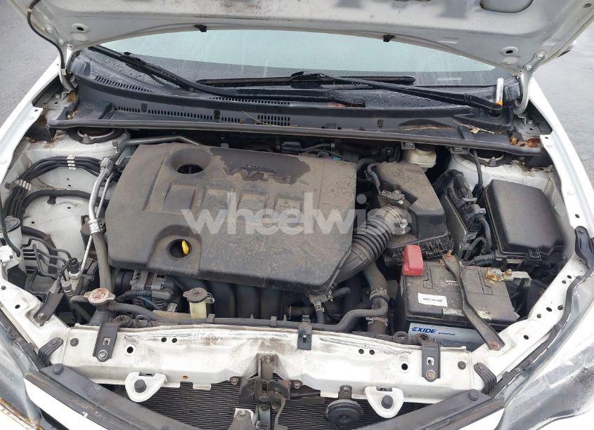 Photo 10 of 2017 Toyota Corolla SE (VIN 2T1BURHEXHC838099)