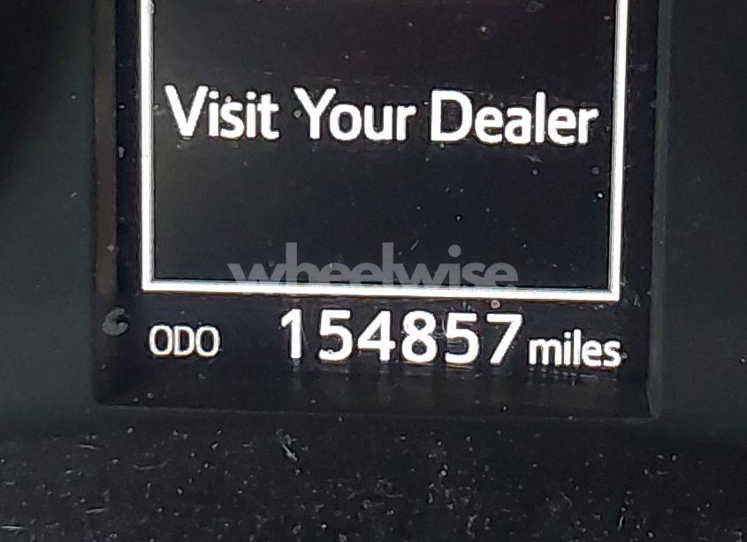 Photo 15 of 2017 Toyota Corolla SE (VIN 2T1BURHEXHC838099)