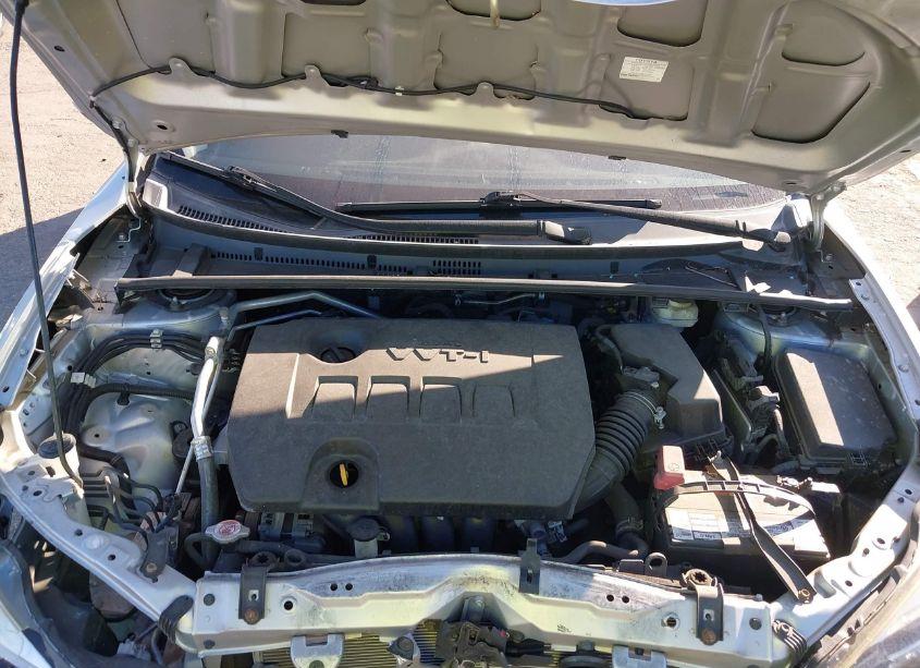 Photo 10 of 2017 Toyota Corolla SE (VIN 2T1BURHEXHC840628)