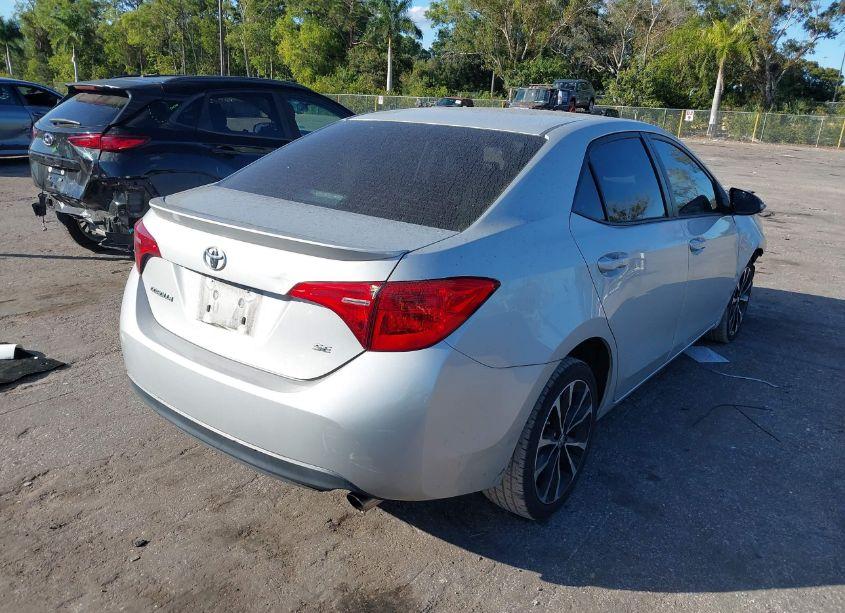 Photo 4 of 2017 Toyota Corolla SE (VIN 2T1BURHEXHC840628)