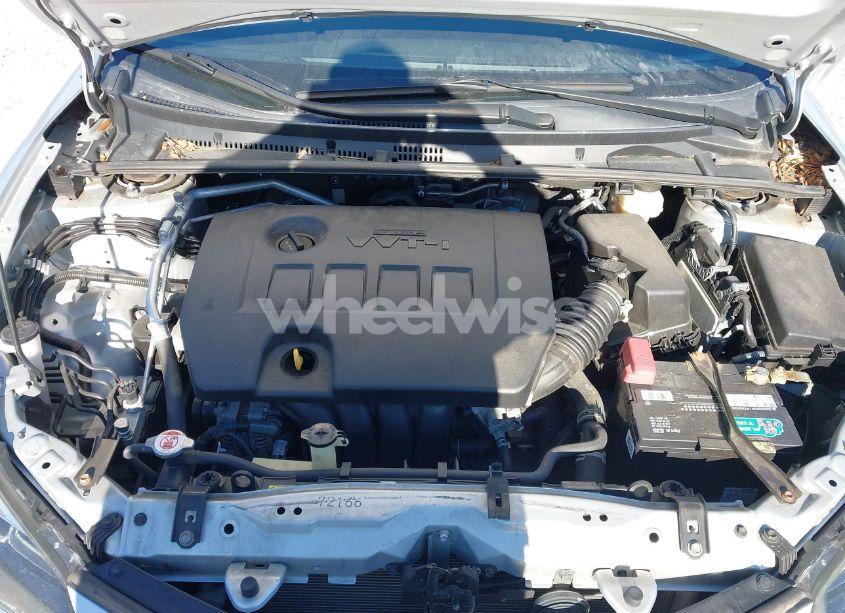 Photo 10 of 2017 Toyota Corolla L/LE/XLE/SE/XSE (VIN 2T1BURHEXHC841519)