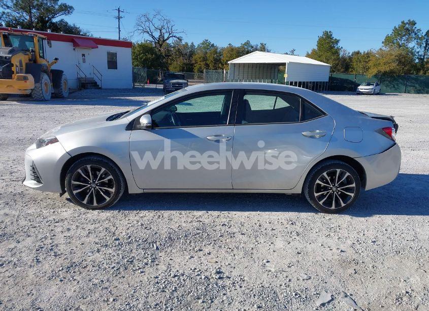 Photo 14 of 2017 Toyota Corolla L/LE/XLE/SE/XSE (VIN 2T1BURHEXHC841519)