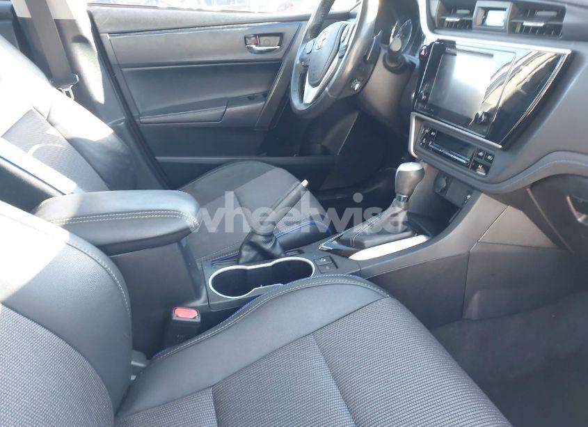 Photo 5 of 2017 Toyota Corolla L/LE/XLE/SE/XSE (VIN 2T1BURHEXHC841519)