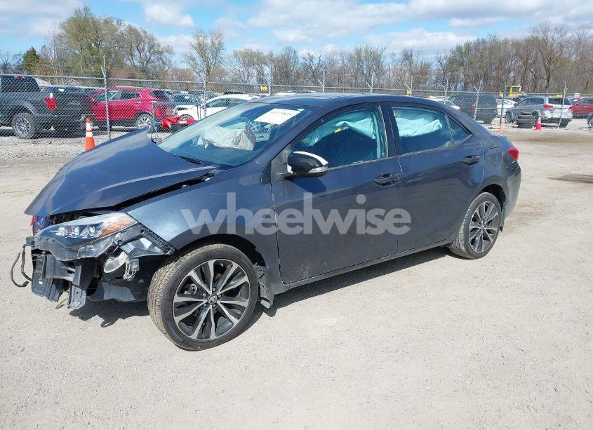 Photo 2 of 2017 Toyota Corolla SE (VIN 2T1BURHEXHC849832)