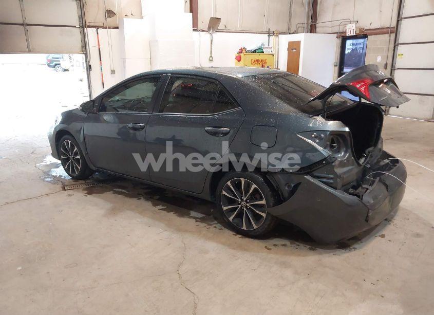 Photo 3 of 2017 Toyota Corolla SE (VIN 2T1BURHEXHC872981)