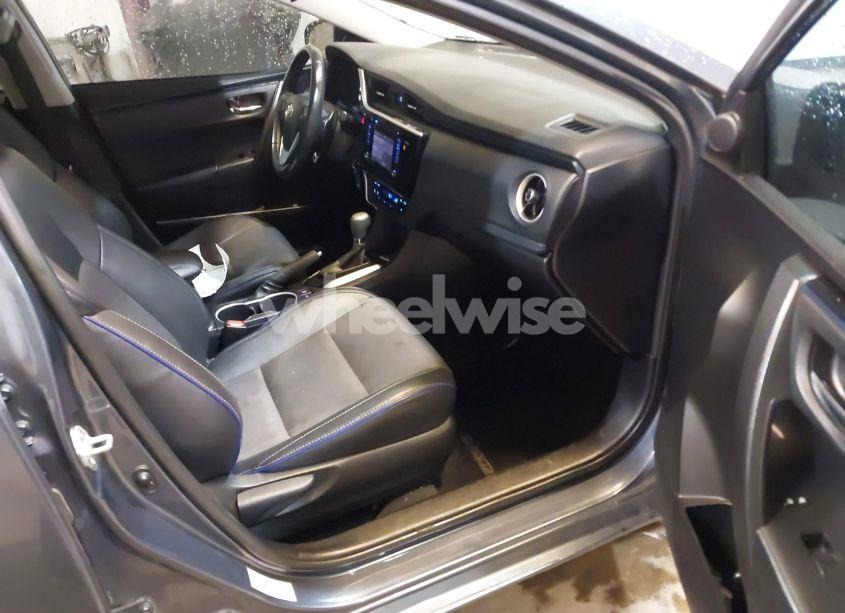 Photo 5 of 2017 Toyota Corolla SE (VIN 2T1BURHEXHC872981)