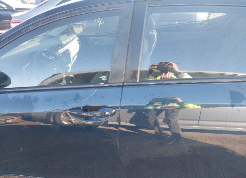 Photo 15 of 2017 Toyota Corolla LE (VIN 2T1BURHEXHC876514)