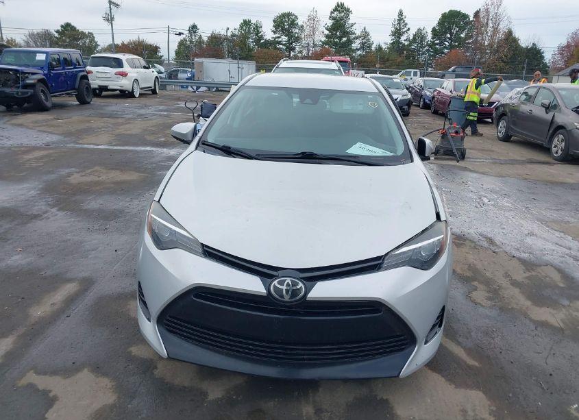 Photo 12 of 2017 Toyota Corolla LE (VIN 2T1BURHEXHC897413)