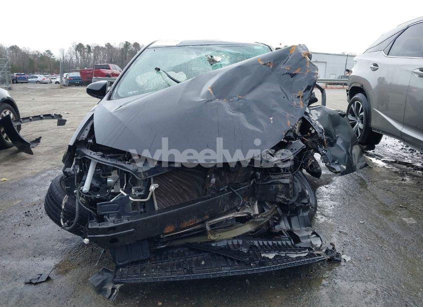 Photo 12 of 2017 Toyota Corolla LE (VIN 2T1BURHEXHC915683)