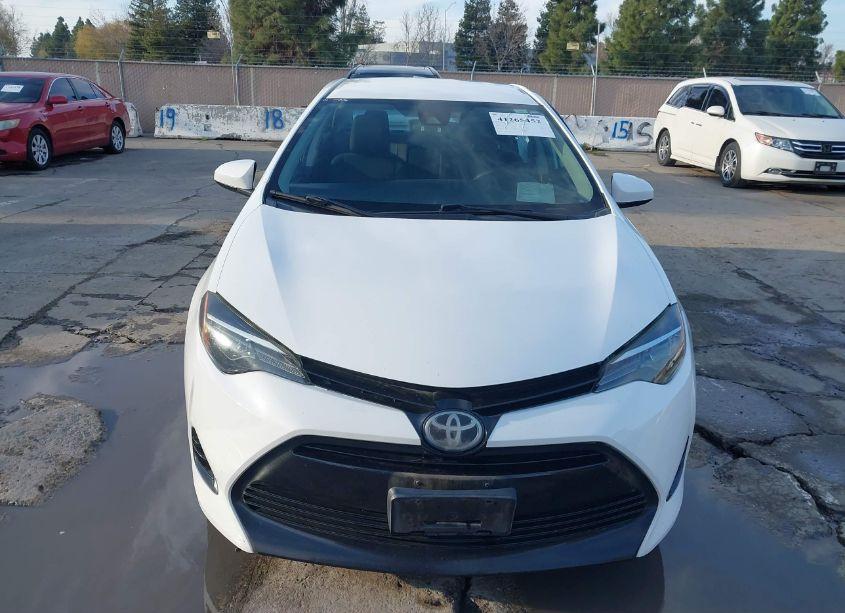 Photo 12 of 2017 Toyota Corolla LE (VIN 2T1BURHEXHC933214)